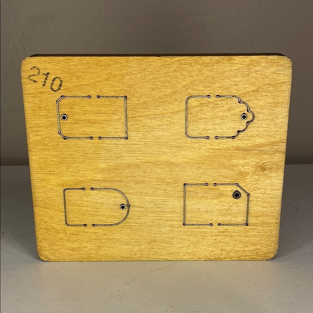 AccuCut Ellison 'Gift Tags-Mini' Wooden Die (4.75" x 5.75")